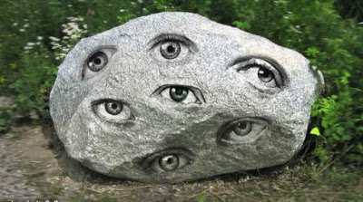 stone-with-seven-eyes